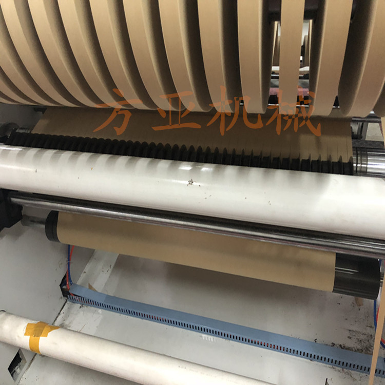 CLFQ-C型表面卷取復(fù)卷分切機(jī)